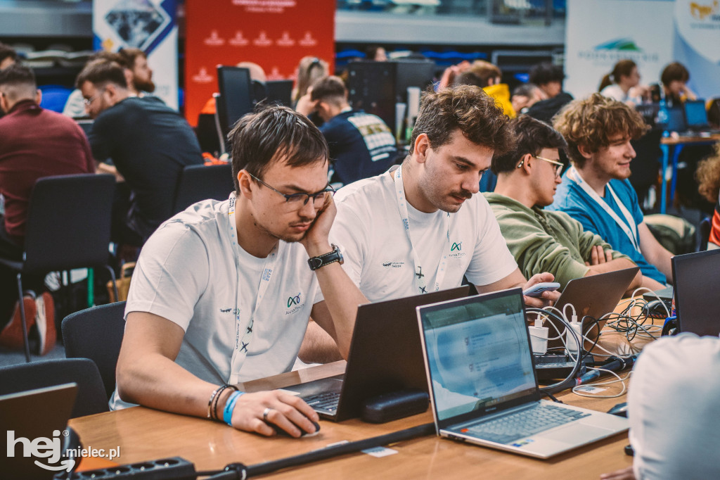 I Podkarpacki Hackathon - AviaTech Challenge