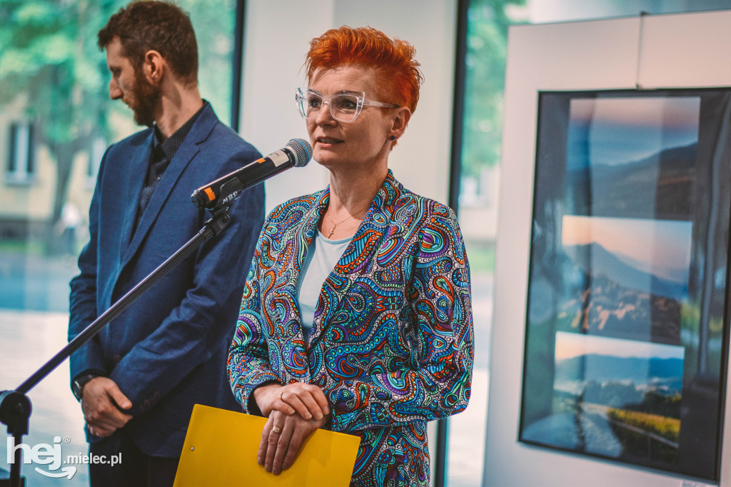 „Moje podróże małe i duże” - pierwsza w Polsce wystawa Piotra Hryniaka