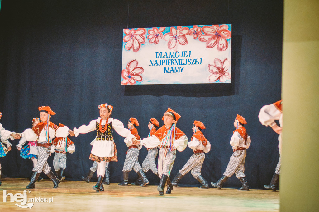 Koncert  „Dla mojej najpiękniejszej Mamy”
