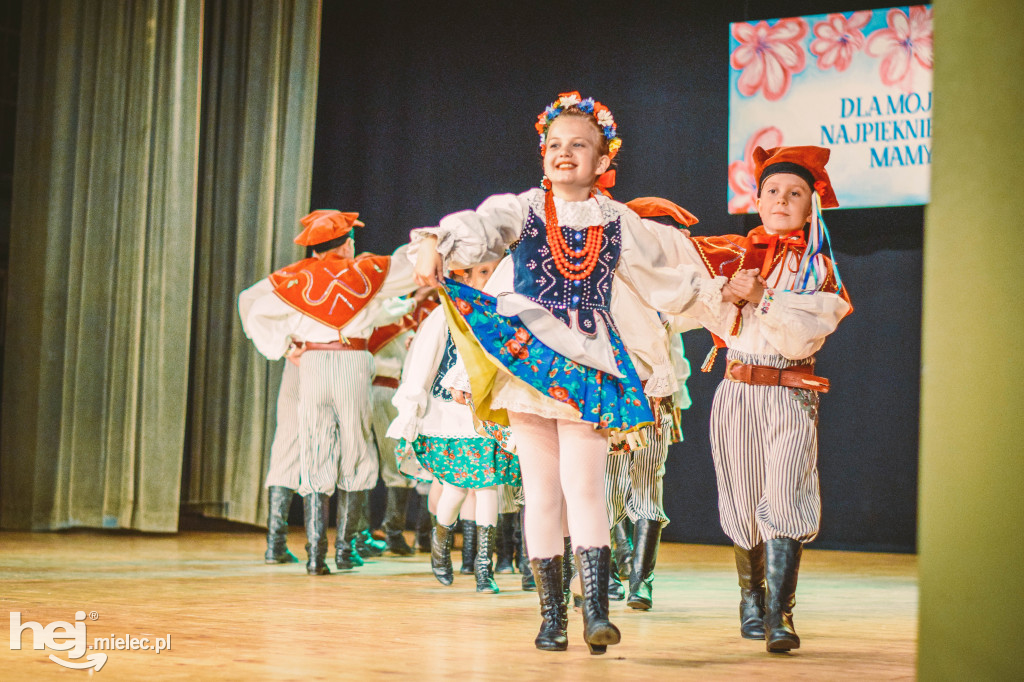 Koncert  „Dla mojej najpiękniejszej Mamy”