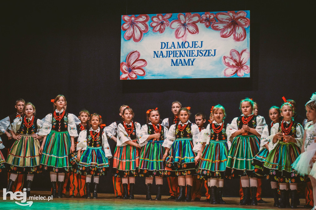 Koncert  „Dla mojej najpiękniejszej Mamy”