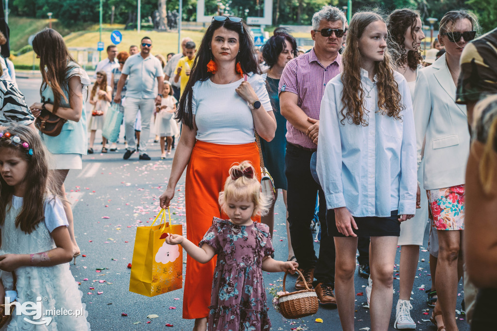 Boże Ciało. Procesja w parafii MBNP