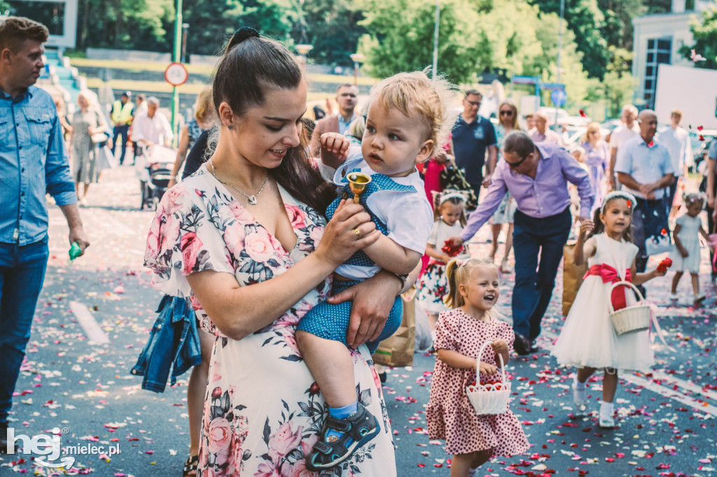 Boże Ciało. Procesja w parafii MBNP