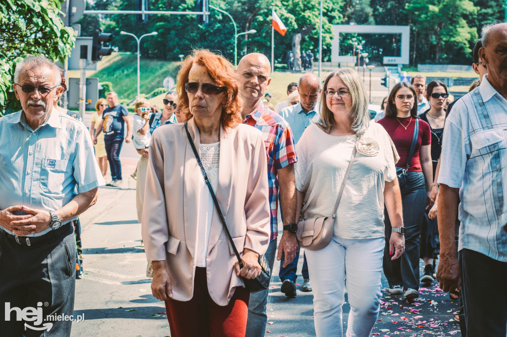 Boże Ciało. Procesja w parafii MBNP