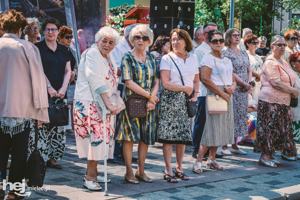 Boże Ciało. Procesja w parafii MBNP