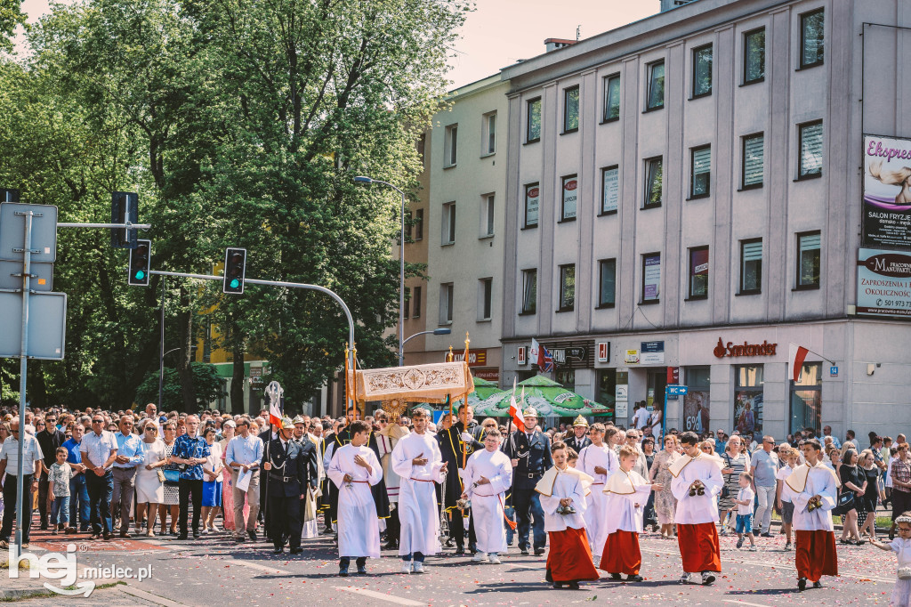 Boże Ciało. Procesja w parafii MBNP