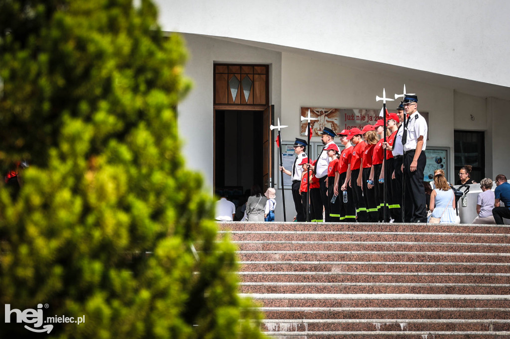 Boże Ciało. Procesja w parafii Ducha Świętego