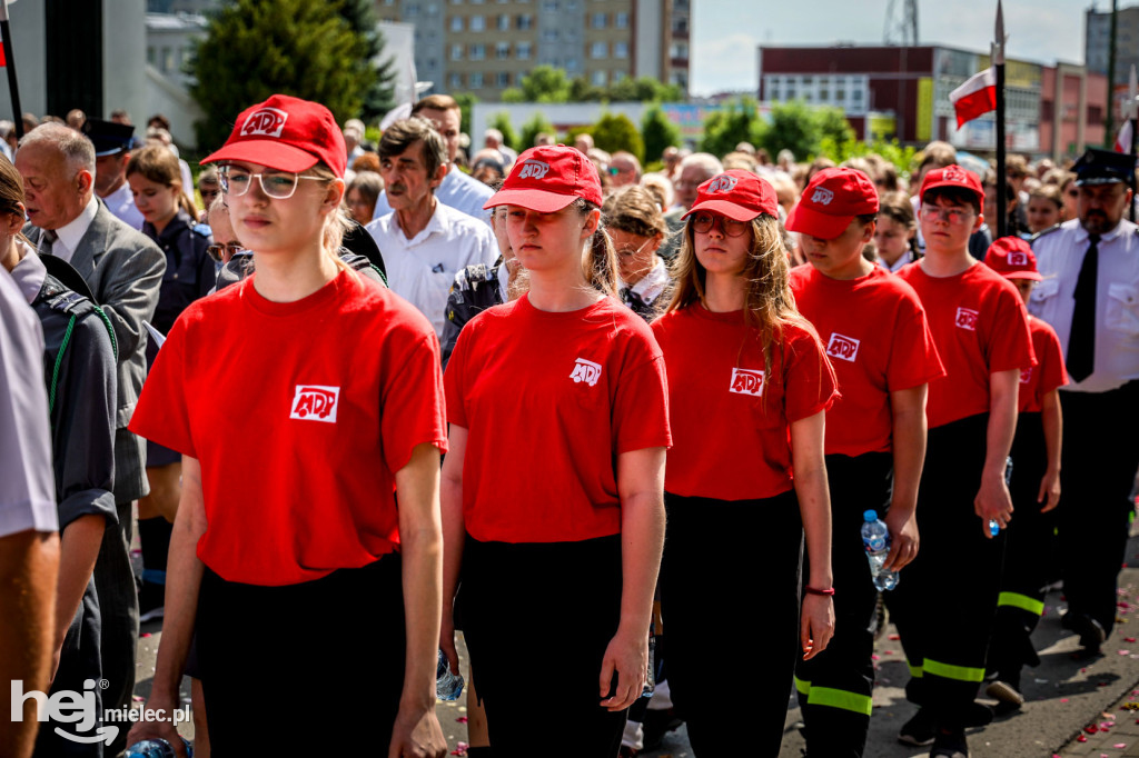 Boże Ciało. Procesja w parafii Ducha Świętego