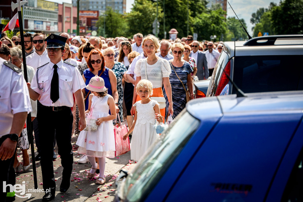 Boże Ciało. Procesja w parafii Ducha Świętego