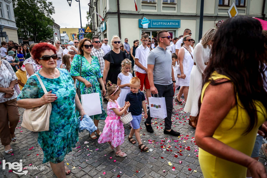 Boże Ciało. Procesja w parafii Świętego Mateusza