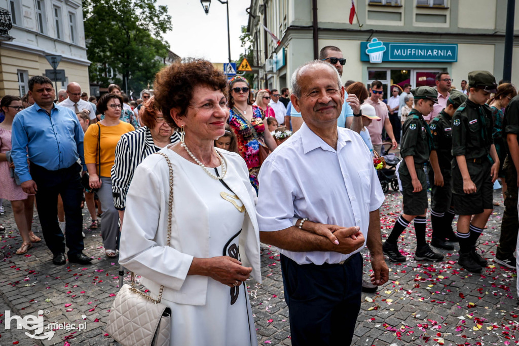 Boże Ciało. Procesja w parafii Świętego Mateusza