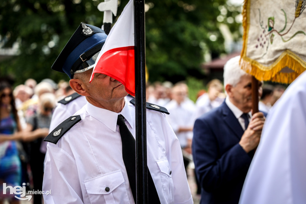 Boże Ciało. Procesja w parafii Świętego Mateusza