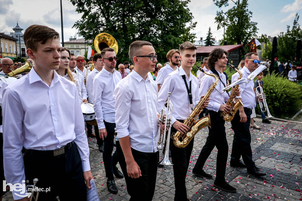 Boże Ciało. Procesja w parafii Świętego Mateusza