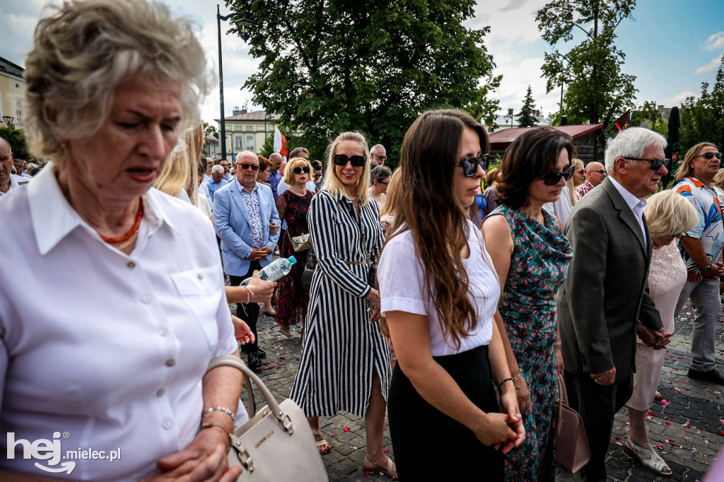 Boże Ciało. Procesja w parafii Świętego Mateusza