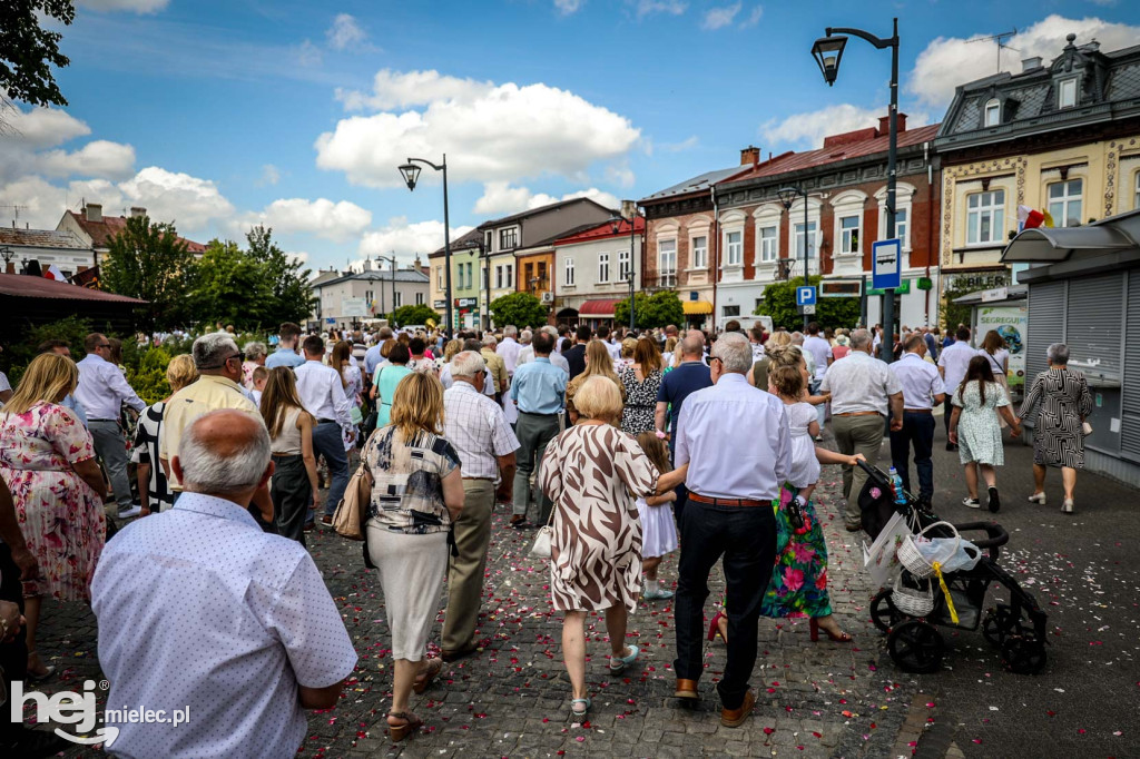 Boże Ciało. Procesja w parafii Świętego Mateusza