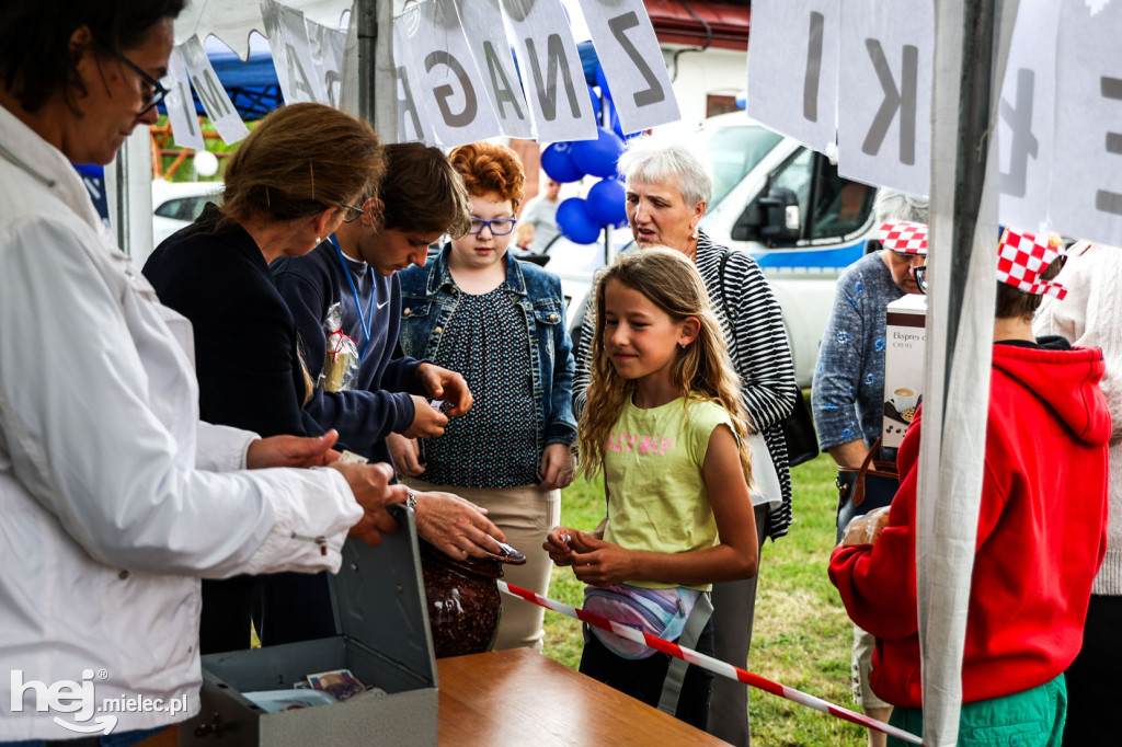 XIX Festyn Parafialny na Osiedlu Rzochów