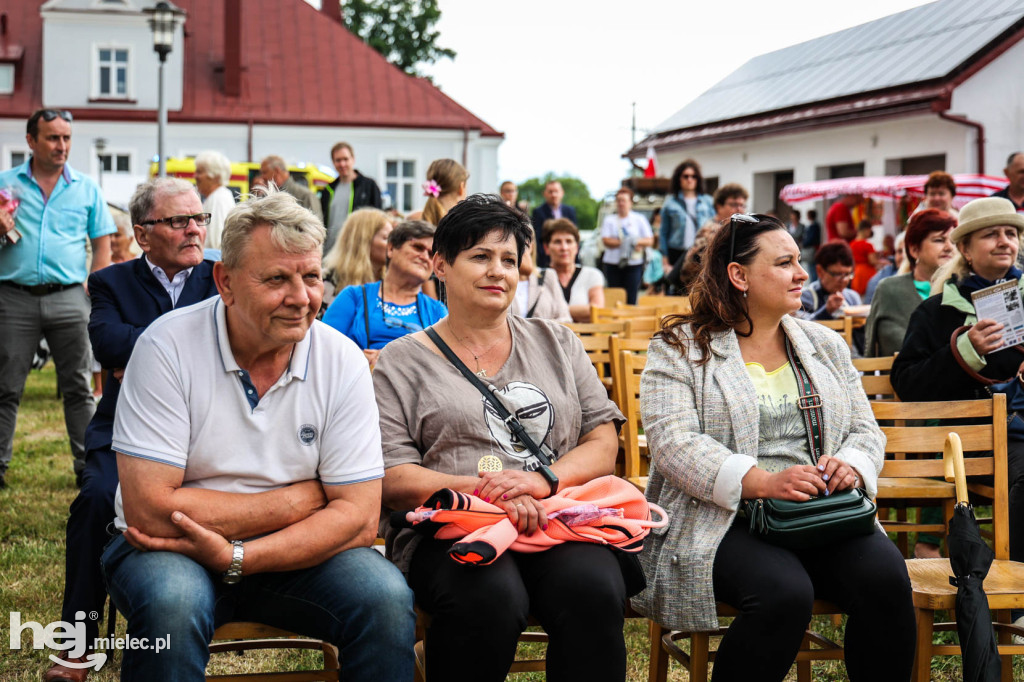 XIX Festyn Parafialny na Osiedlu Rzochów