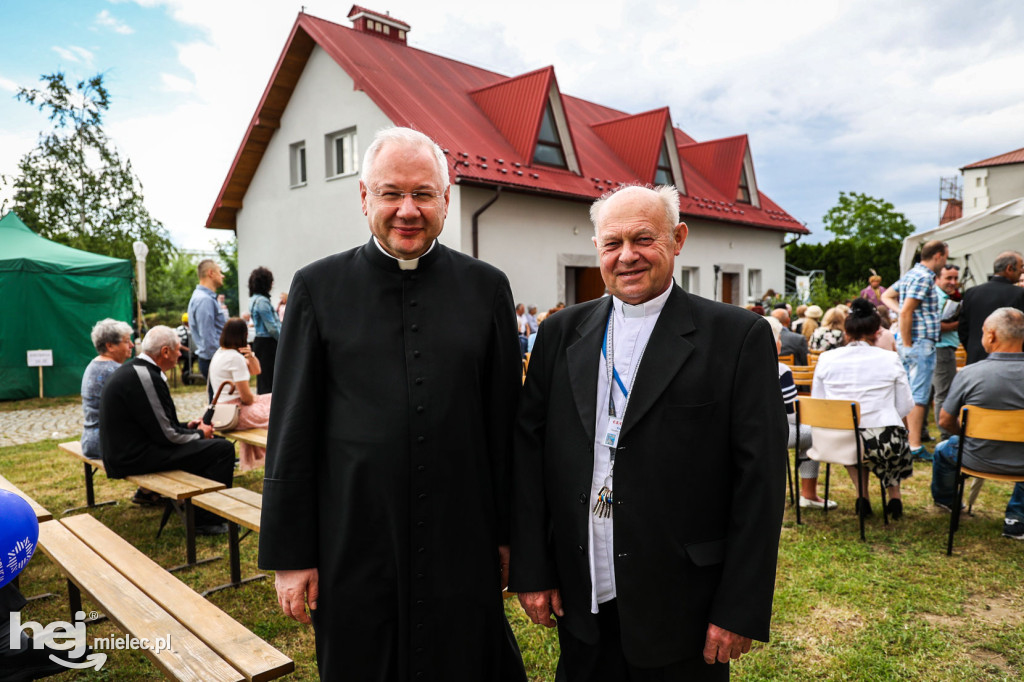 XIX Festyn Parafialny na Osiedlu Rzochów