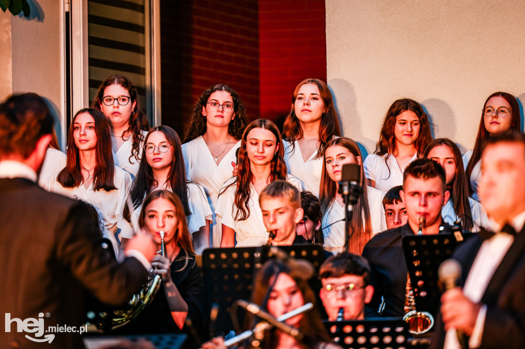Filmowo-rozrywkowy finał roku w PSM