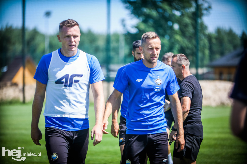 PGE FKS STAL MIELEC - RESOVIA