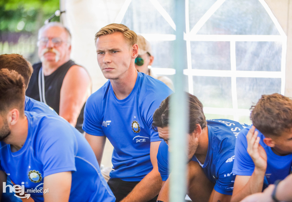PGE FKS STAL MIELEC - RESOVIA