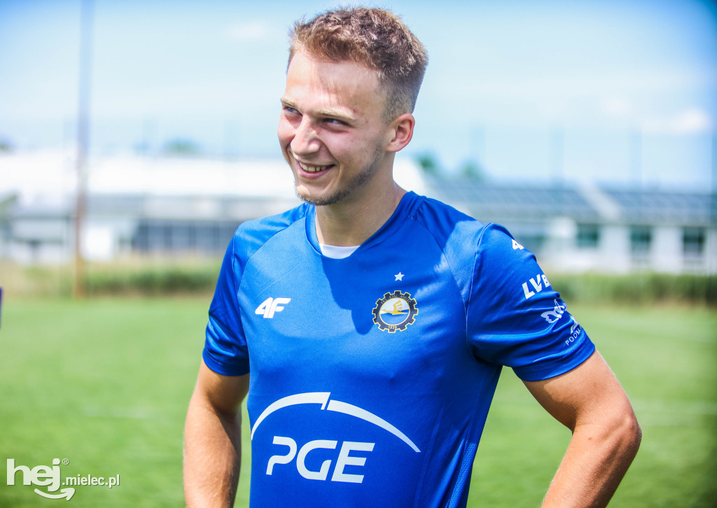 PGE FKS STAL MIELEC - RESOVIA