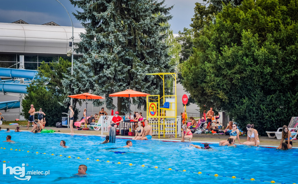 Powitanie Lata na basenach otwartych w Mielcu