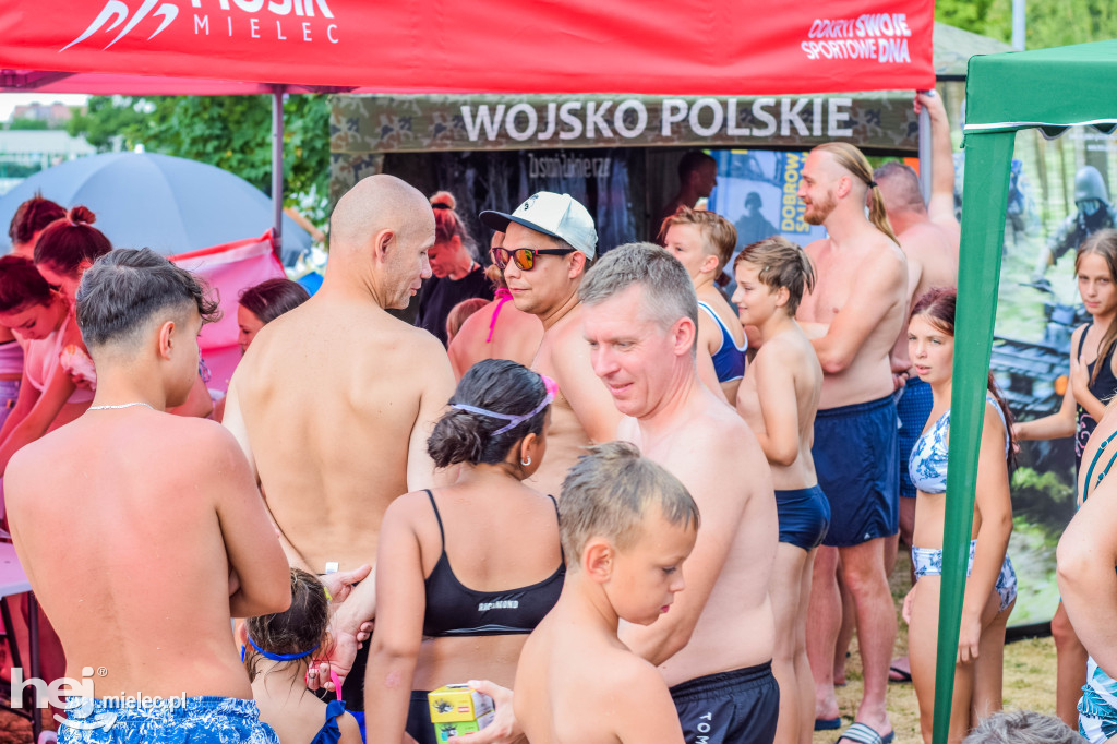 Powitanie Lata na basenach otwartych w Mielcu