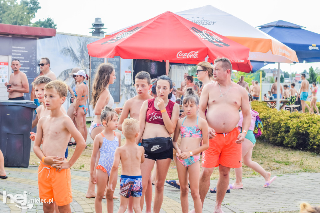 Powitanie Lata na basenach otwartych w Mielcu