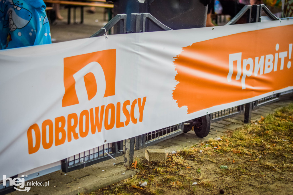 Powitanie Lata na basenach otwartych w Mielcu