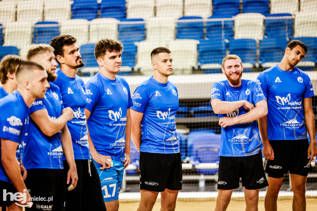 Handball Stal Mielec trenuje przed nowym sezonem