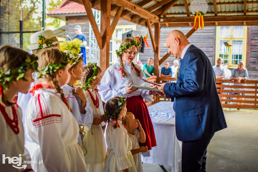 Dożynki Gminy Borowa w Surowej