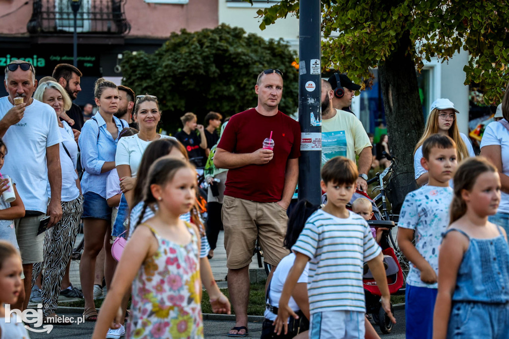 Taneczna sobota na Rynku i koncert Oliwii Miś