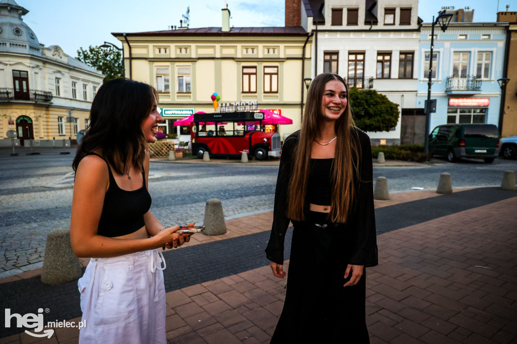 Taneczna sobota na Rynku i koncert Oliwii Miś