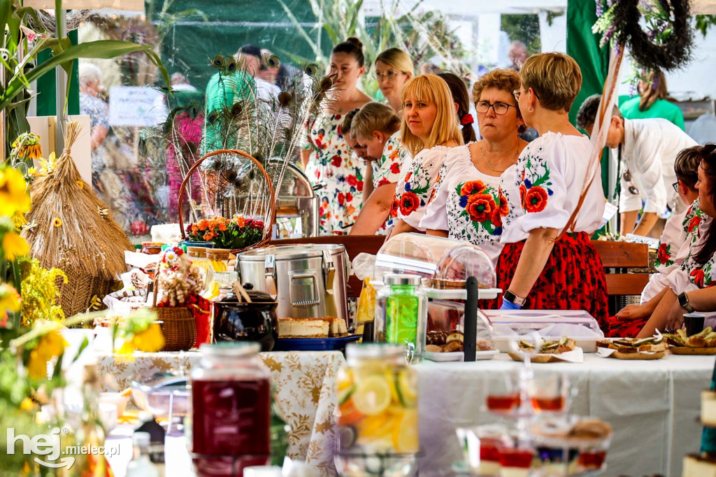 Dożynki gminy Wadowice Górne w Woli Wadowskiej