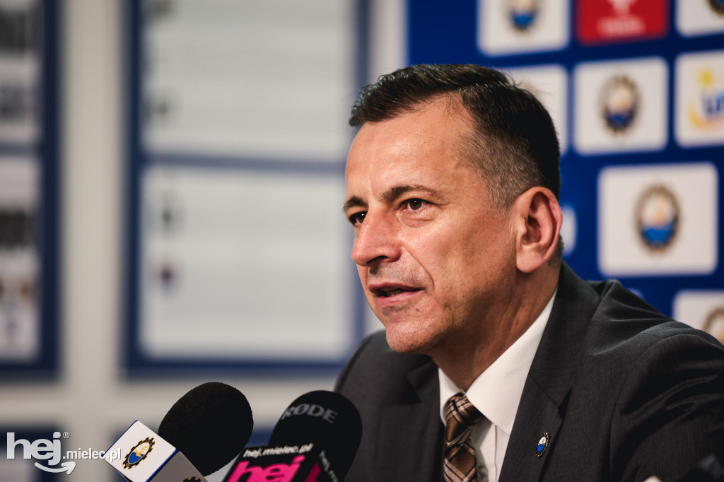 Janusz Niedźwiedź trenerem Stali Mielec