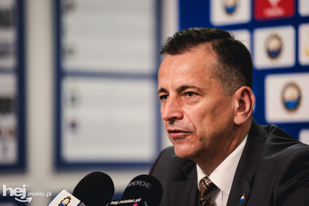 Janusz Niedźwiedź trenerem Stali Mielec