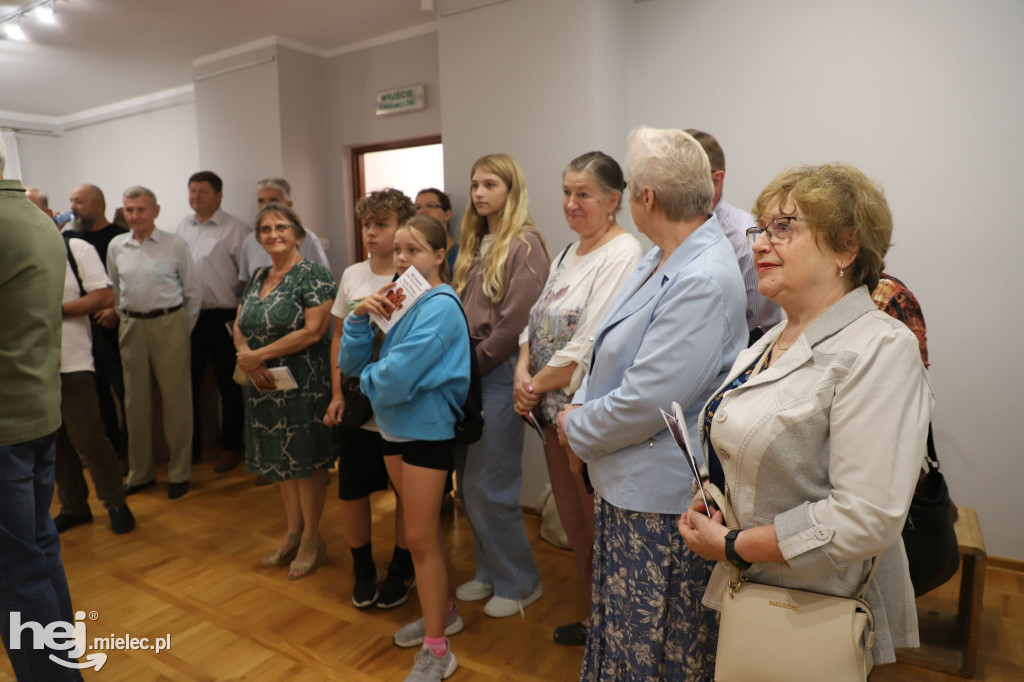 Wernisaż prac Rafała Misiąga w Chorzelowie