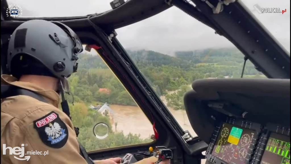 Pięć Black Hawków z PZL Mielec w walce z powodzią