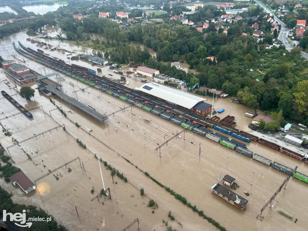 Pięć Black Hawków z PZL Mielec w walce z powodzią