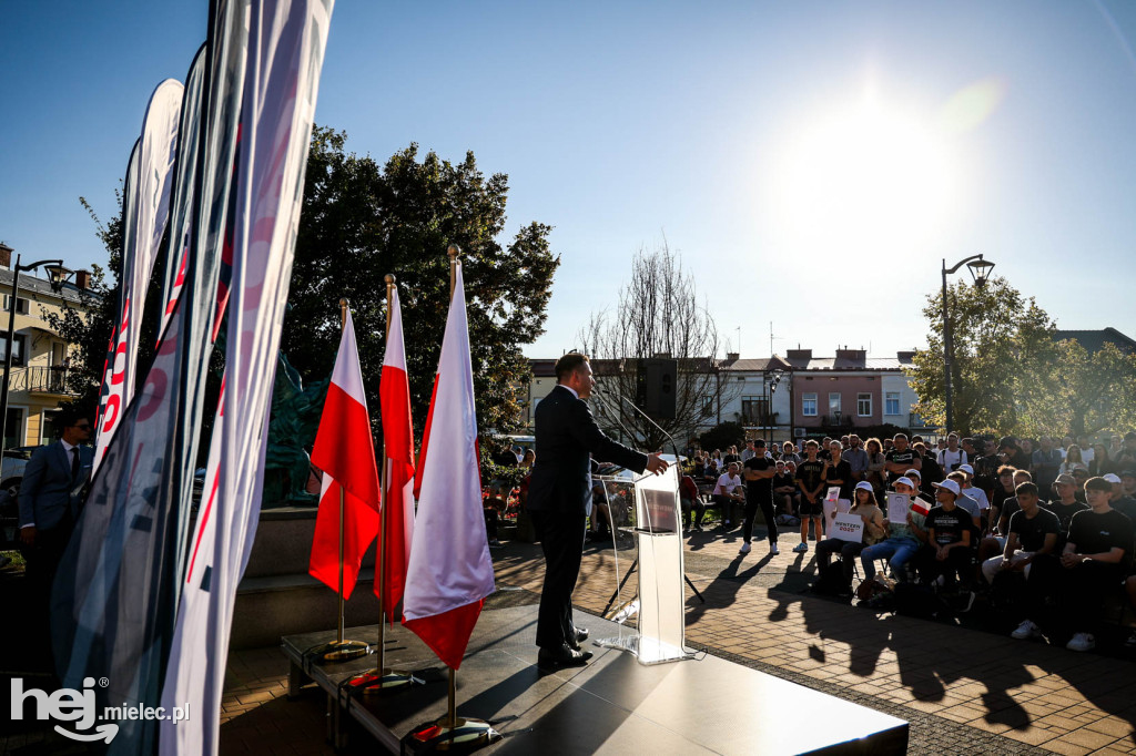 Sławomir Mentzen w Mielcu z nieformalną kampanią prezydencką