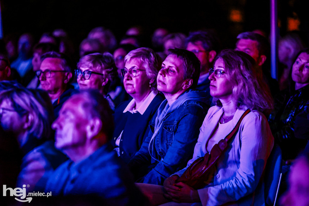 MFM: Que Passa i Sonia Bohosiewicz