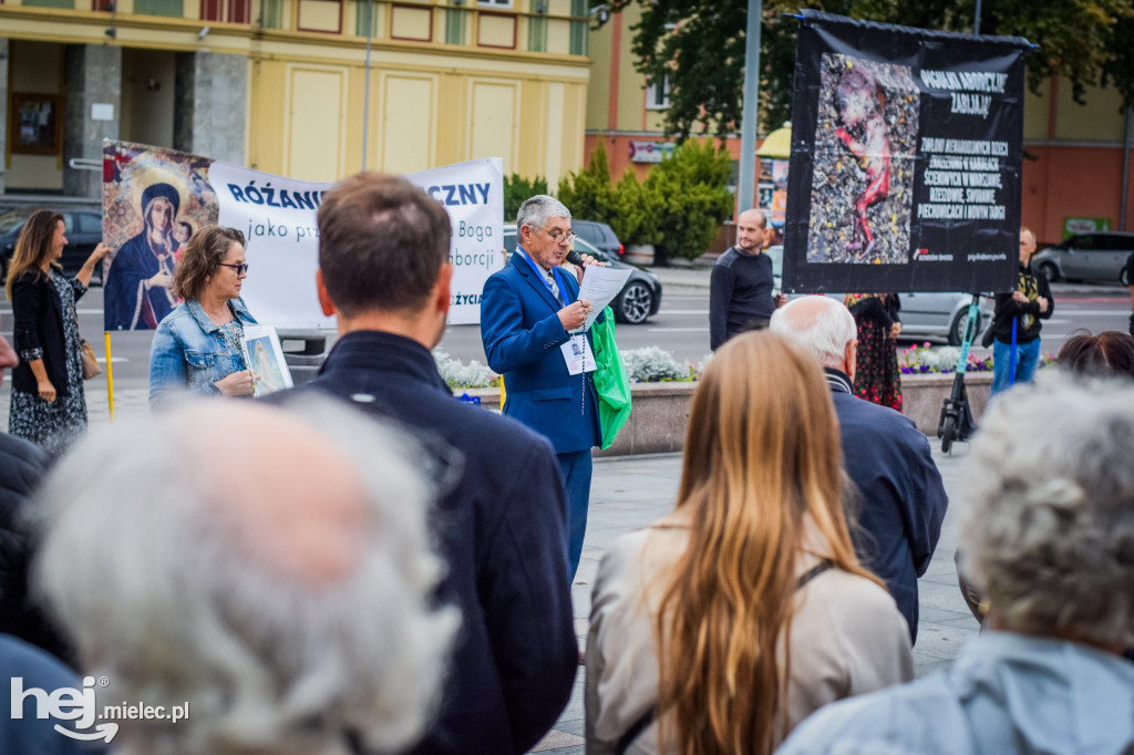 Publiczny różaniec przeciw aborcji