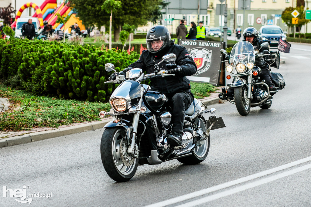 Motocyklowe zakończenie sezonu