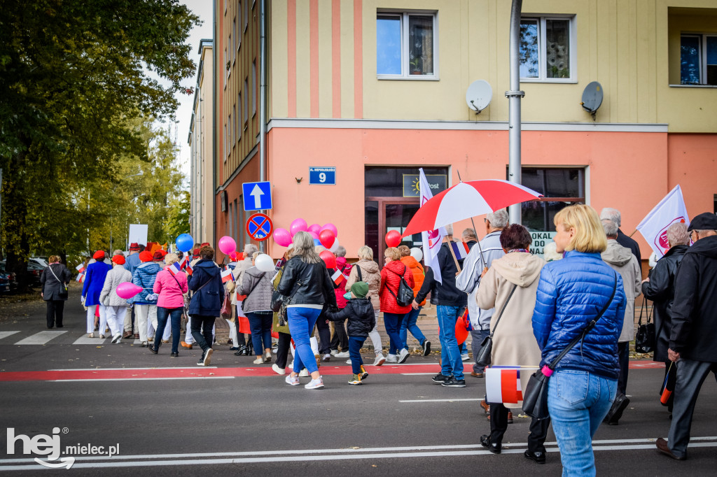 VII Dni Seniora - barwny korowód