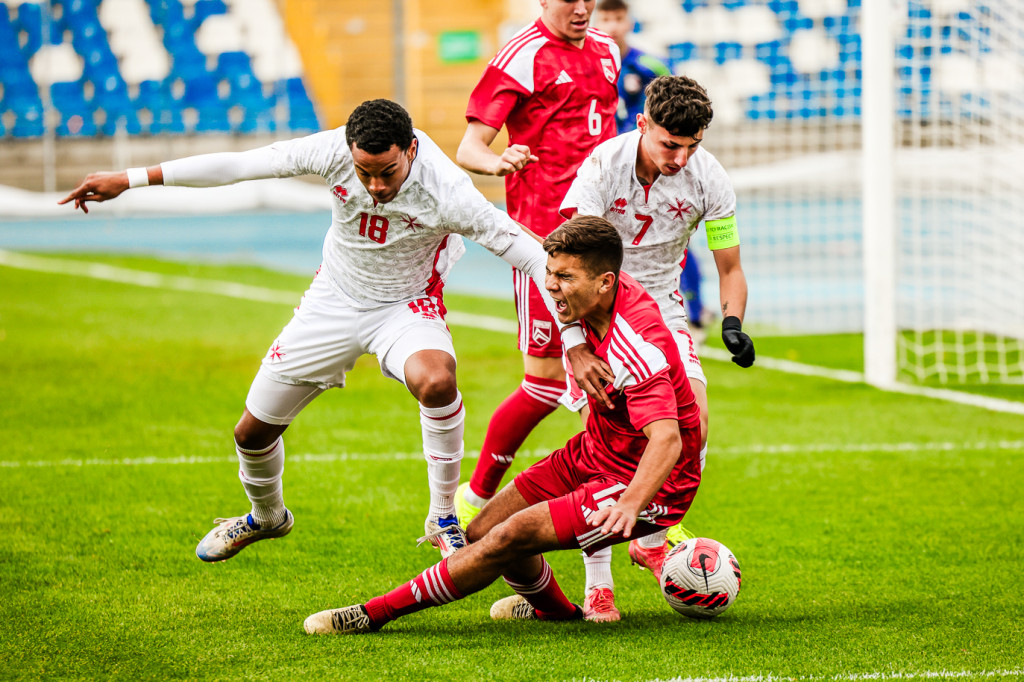 MALTA – GIBRALTAR na stadionie w Mielcu