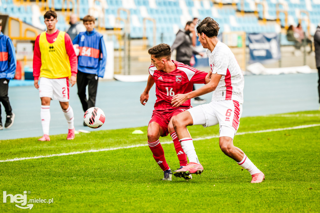 MALTA – GIBRALTAR na stadionie w Mielcu