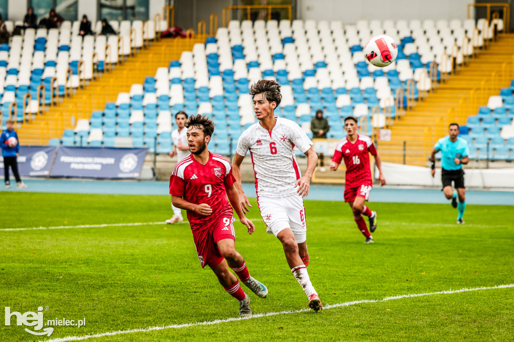 MALTA – GIBRALTAR na stadionie w Mielcu