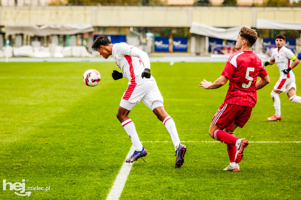 MALTA – GIBRALTAR na stadionie w Mielcu