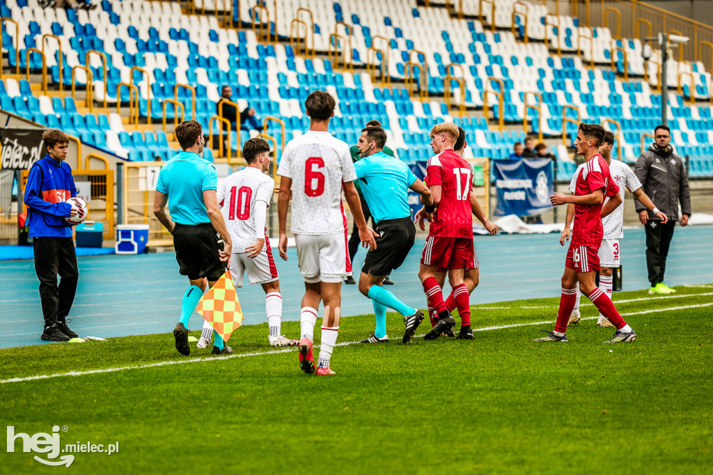 MALTA – GIBRALTAR na stadionie w Mielcu